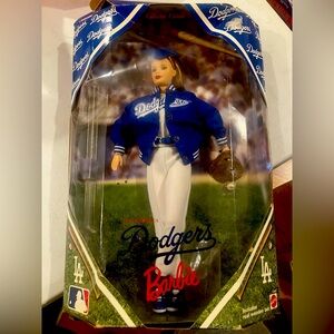 1999 Los Angeles Dodgers Barbie Collector Edition